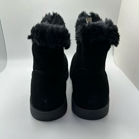 CUSHIONAIRE Cozy Boot 8 BLACK - Picture 4 of 7